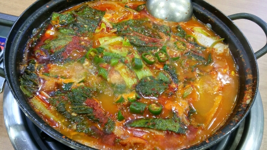항아리짜글이송어비빔회 이미지