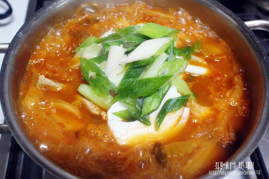 백종원 김치찌개 맛있게 끓이는법 된장과 00이 비법? : 네이버 블로그 백종원 김치찌개 맛있게 끓이는법 된장과 00이 비법? : 네이버 블로그